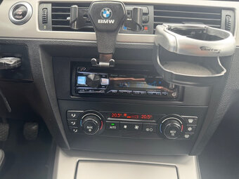 BMW Rad 3 Touring 320d AKONTACIA OD 0% - 8