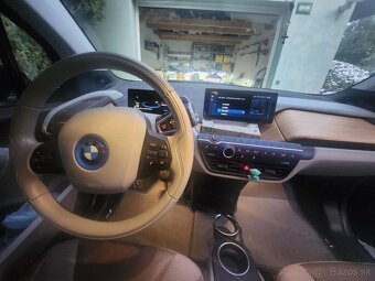 Predám BMW i3 - 8