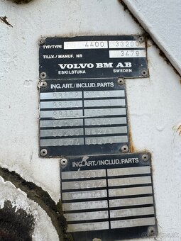 Nakladač volvo - 8