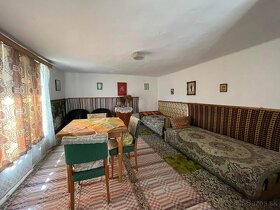 KOMJÁTI- 4 izbový rodinný dom v pôvodnom stave - 8