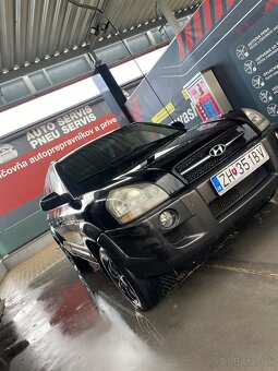 Predám Hyundai tucson 2.0crdi - 8