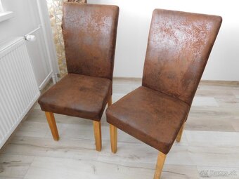 Písací stol, čalunené stoličky, koža hovazia na zem, - 8