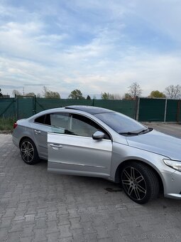 Volkswagen Passat CC - 8
