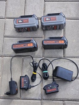 Set akumulatoroveho naradia Black Decker - 8