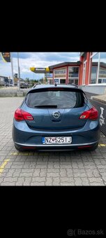 PREDÁM OPEL ASTRA J 1.4 TURBO 88 kw 2013 - 8