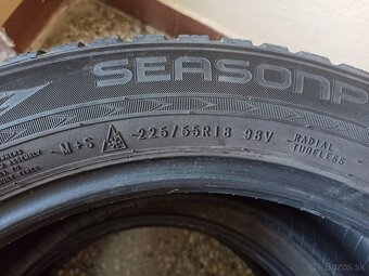 Predám Nokian seasonproof 225/55R18 celoročne - 8