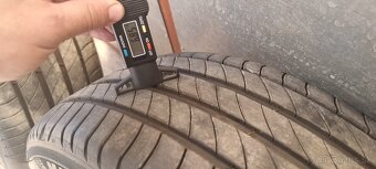 Predám org Škoda TERON elektrony 5x112 r17 Michelin 225/45 - 8