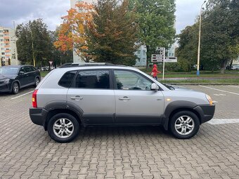 Hyundai Tucson 2.0 CRDI 4x4 - 8
