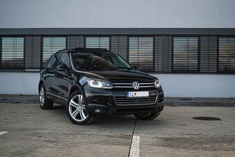 Volkswagen Touareg II 3.0 V6 TDI 240k R-Line - Aj na splátky - 8