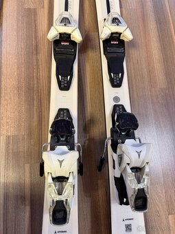 Dámske lyže Atomic 143 cm + palice - 8
