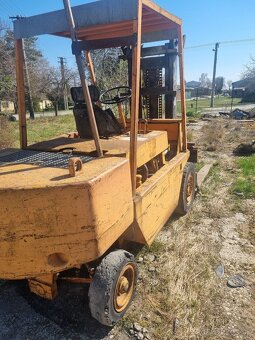 Vysokozdvižný vozík Yale - 8