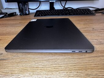Apple MacBook Pro 13" (2019)/Core i5/8 GB RAM/256GB/TouchBa - 8