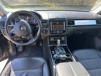 Volkswagen Touareg R-line II 3.0 TDI V6 - 8