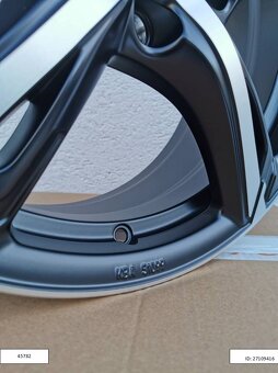 Vw Multivan alu disky Ronal 5X120 7,5X18 ET52 1237 - 8