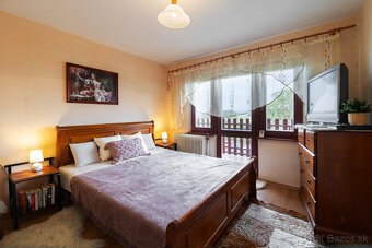 Nová znížená cena Na predaj 5-izbový rodinný dom s veľkou z - 8