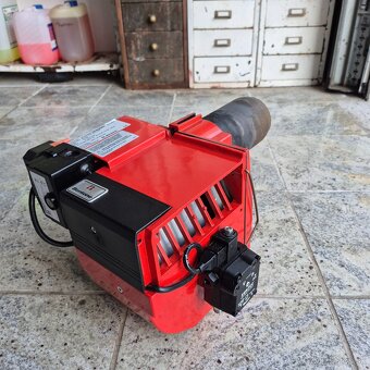 Horak na naftu Bentone ST 133 - 8