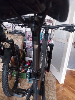 Trek Remedy 8 2022 Velkost L 27.5 - 8