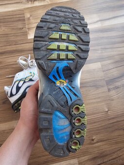 NIKE AIR MAX PLUS TN - 8