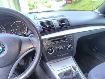 Predám BMW 118 i Cabrio E88 - 8