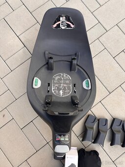 Cybex vanička, vajičko a základňa - 8
