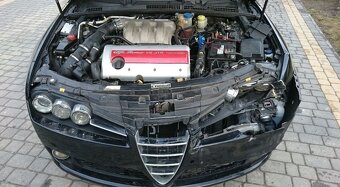 Alfa Romeo 159 3.2 JTS rozpredám - 8