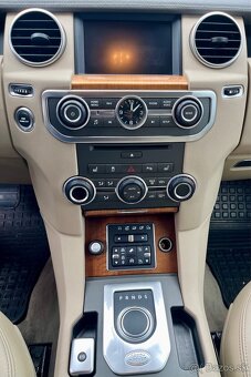 Land Rover Discovery IV - 8