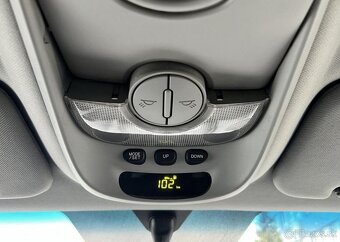 Kia Sorento 2.5CRDi 4x4 AUTOMAT KŮŽE TAŽNÉ nafta automat - 8