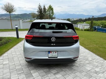 Volkswagen ID3 - 8