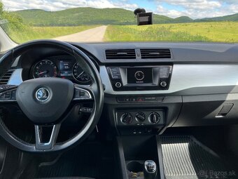 Skoda Fabia - 8