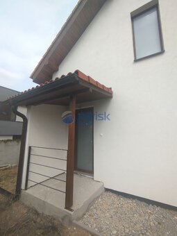 Moderná 5-izbová novostavba na dosah Nitry – váš vysnívaný d - 8