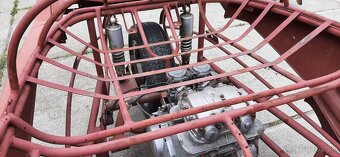 Predám rám z Velorexu, motor Yamaha XS 400 - 8