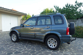 Suzuki Grand Vitara 2.0 TD ABS A/C - 8