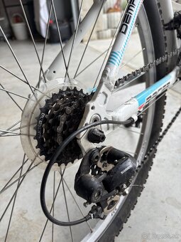 Cestný bicykel Dema - 8