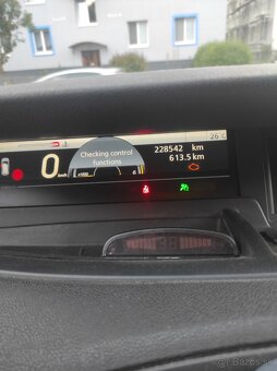 Predám Renault Scénic 3 - 8
