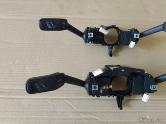 páčky volantu, slimák Octavia 3 a iné - 8