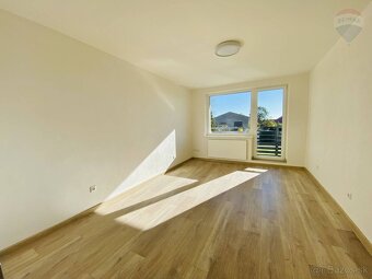 REZERVOVANÝ 4 IZBOVÝ BYT S GARÁŽOU - 8