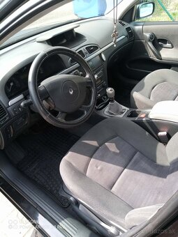 Renault Laguna - 8
