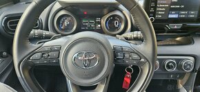 Toyota Yaris 1.5 CVT, V ZÁRUKE - 8