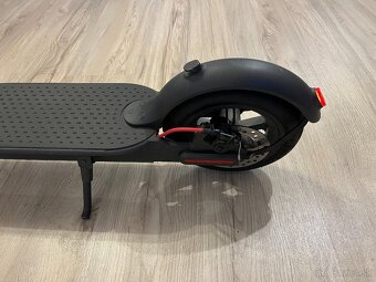 Xiaomi Mijia Electric Scooter M365 PRO - 8