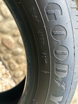 Pneumatiky GoodYear Efficient Grip 205/55 R16 - 8