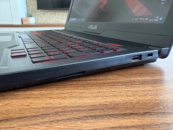 Notebook ASUS ROG Gaming FX503VD - 8