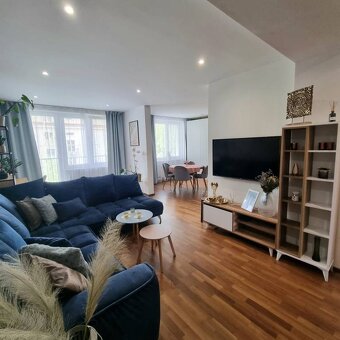 Štýlový, krásny 2,5- izbový byt blízko City Arény a stanice - 8
