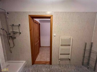 Luxusný 4-izbový mezonet priamo v centre Čadce - 8