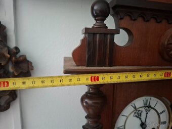 Predám funkčné nástenné hodiny Franz Hermle & Sohn polbicie - 8