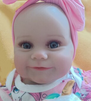 Realistická bábika Nelka - 8