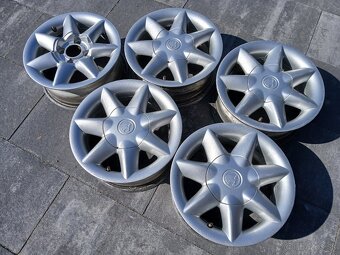 Felicia 4x100 R13 - 8