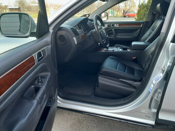 Volkswagen Touareg 2.5 tdi  automat - 8