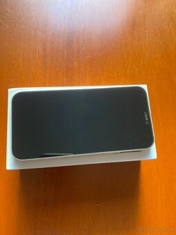 iPhone 12,zdravie 85% - 8