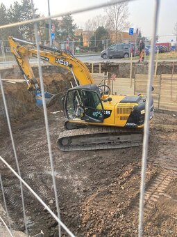 Predám rýpadlo JCB JS 220 (25 tun) v TOP stavu 5950 MTH - 8