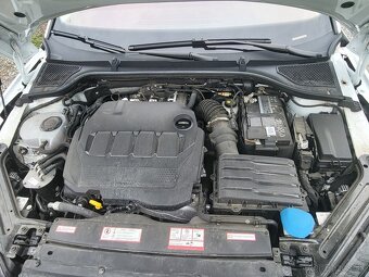 Škoda Octavia Combi 2.0 TDI Scout 4x4 DSG - 8